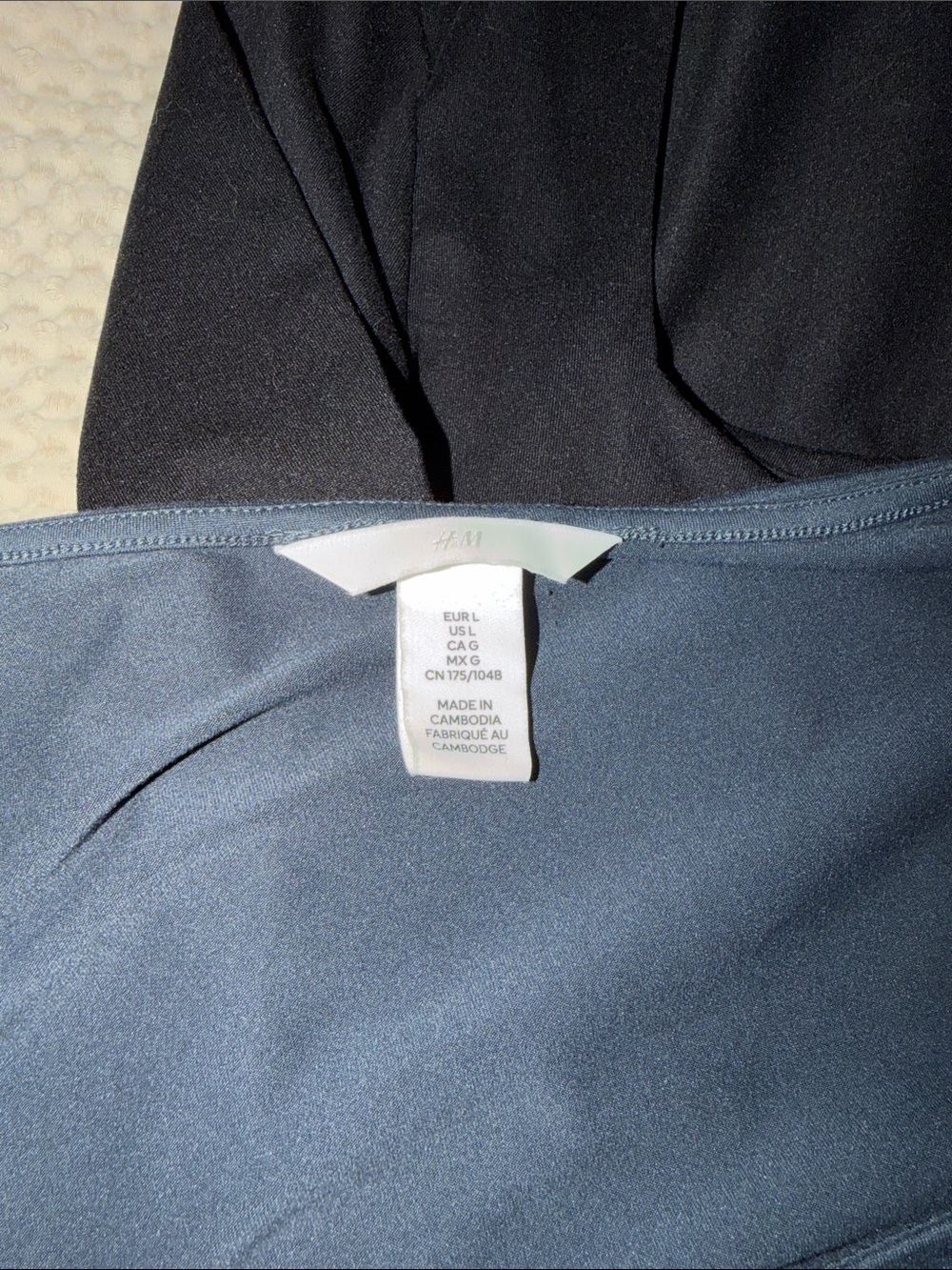 Square Neck Long Sleeve Tops - Picture 3 of 4